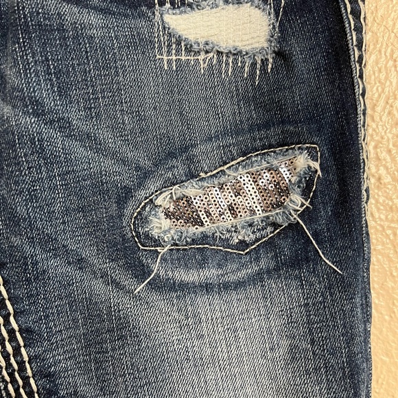 *SOLD*Rock Revival jeans - Picture 2 of 5